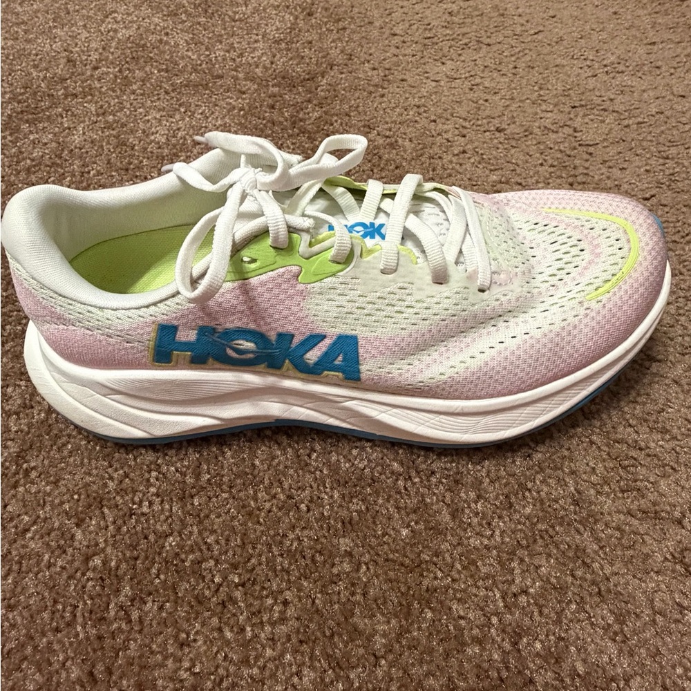 Women’s HOKA Rincon 4 Everyday Running Shoes-Size 8.5W